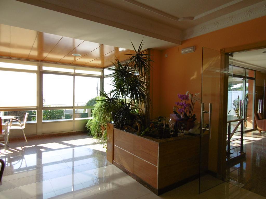 Hotel Miramar 2** Superior Playa de la Lanzada Екстериор снимка