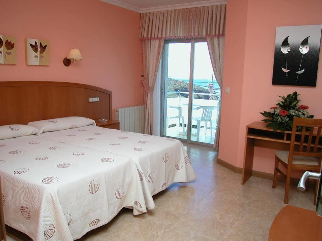 Hotel Miramar 2** Superior Playa de la Lanzada Екстериор снимка