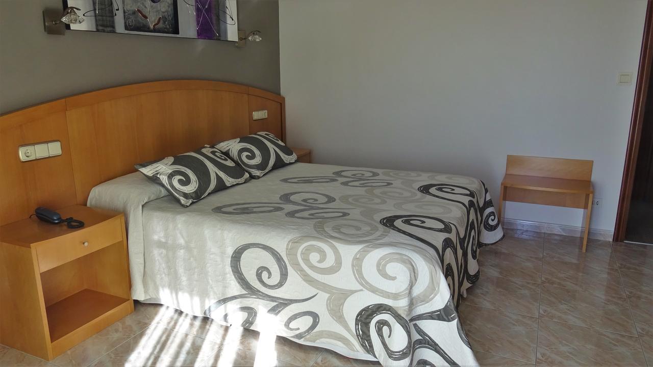 Hotel Miramar 2** Superior Playa de la Lanzada Екстериор снимка