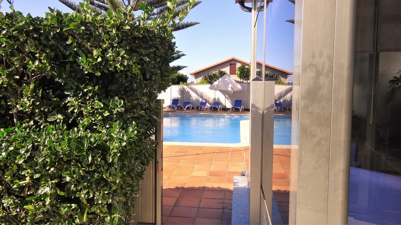 Hotel Miramar 2** Superior Playa de la Lanzada Екстериор снимка